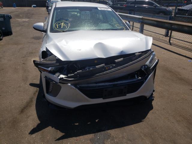 Photo 8 VIN: KMHC75LC3HU042559 - HYUNDAI IONIQ SEL 