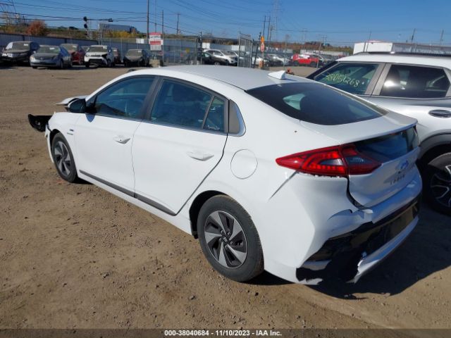 Photo 2 VIN: KMHC75LC4HU049181 - HYUNDAI IONIQ HYBRID 