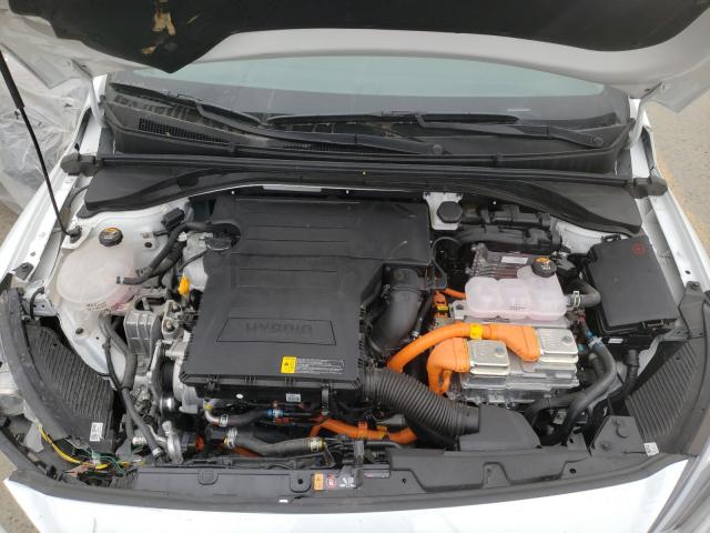 Photo 6 VIN: KMHC75LC4LU241516 - HYUNDAI IONIQ SE 