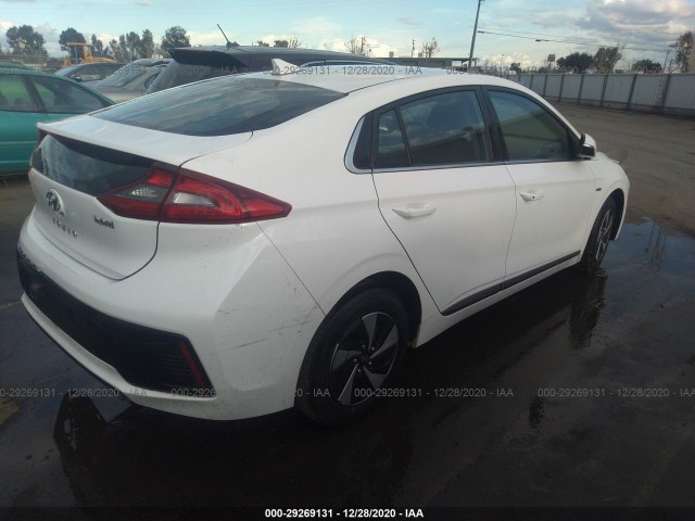 Photo 3 VIN: KMHC75LC5HU051926 - HYUNDAI IONIQ HYBRID 