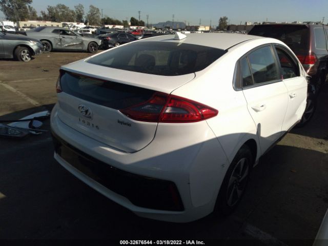 Photo 3 VIN: KMHC75LC5HU056950 - HYUNDAI IONIQ HYBRID 