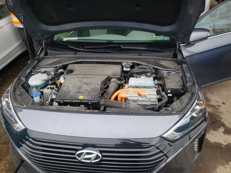 Photo 6 VIN: KMHC75LC5JU064696 - HYUNDAI IONIQ SEL 