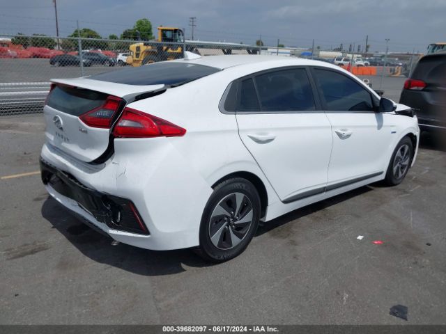 Photo 3 VIN: KMHC75LC5JU098492 - HYUNDAI IONIQ 