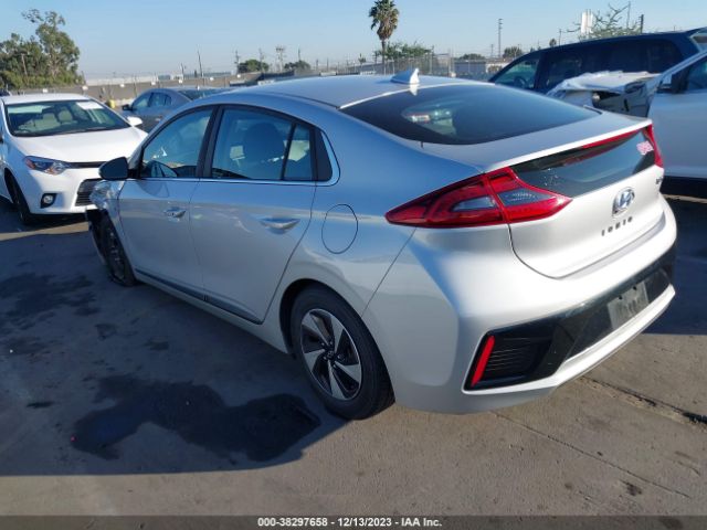 Photo 2 VIN: KMHC75LC5KU139835 - HYUNDAI IONIQ HYBRID 