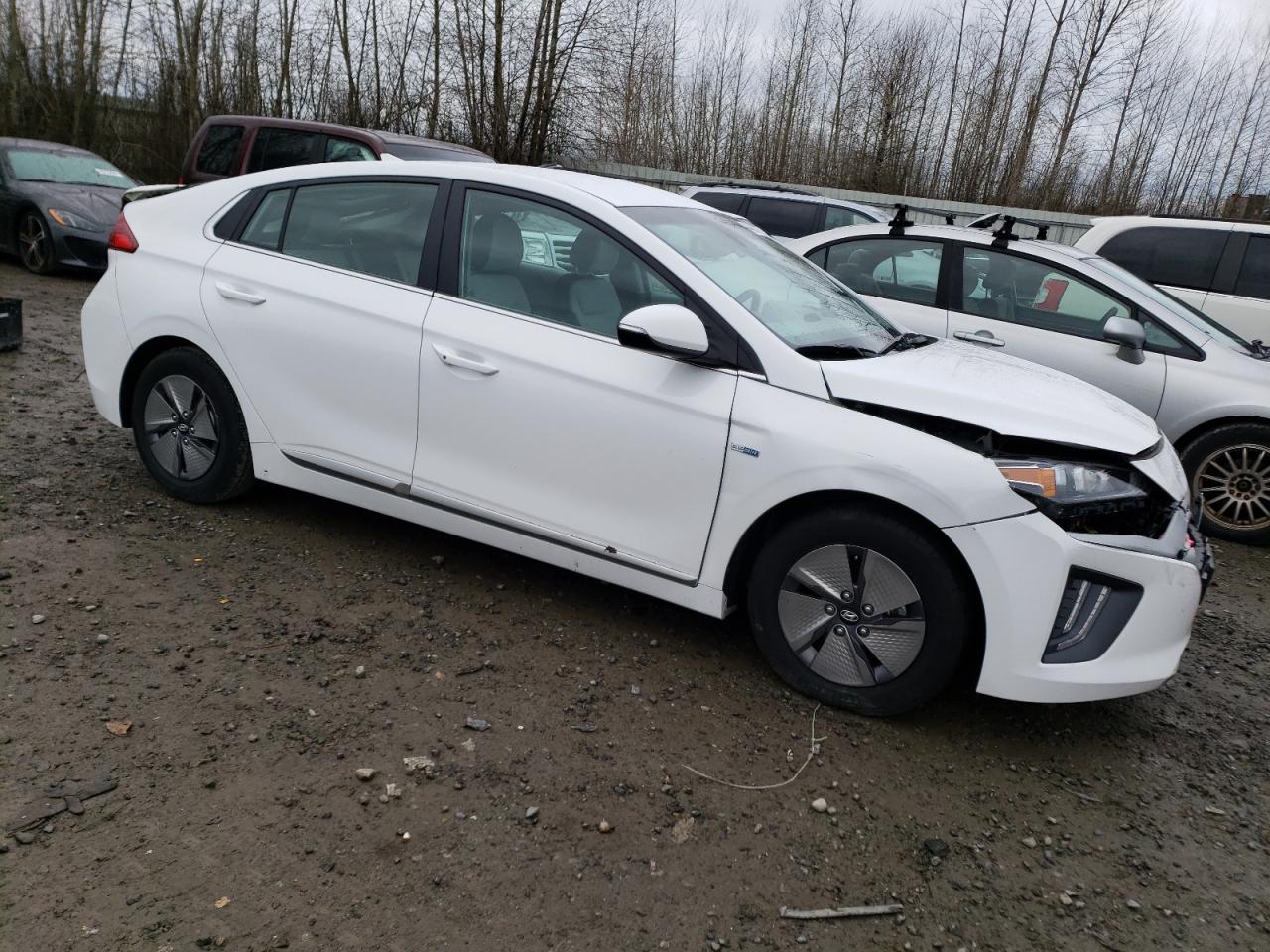 Photo 3 VIN: KMHC75LC6LU209473 - HYUNDAI IONIQ 