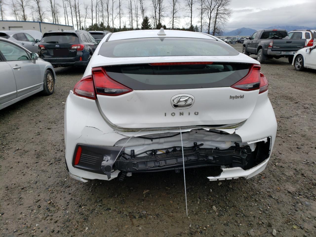 Photo 5 VIN: KMHC75LC6LU209473 - HYUNDAI IONIQ 