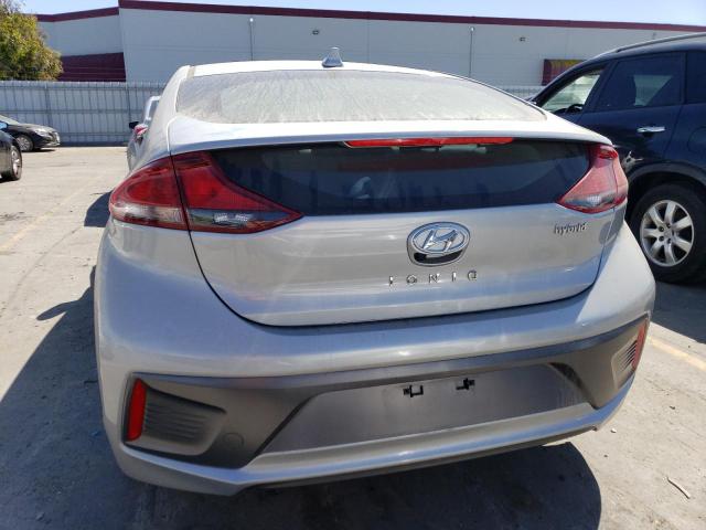 Photo 5 VIN: KMHC75LC6LU242649 - HYUNDAI IONIQ SE 