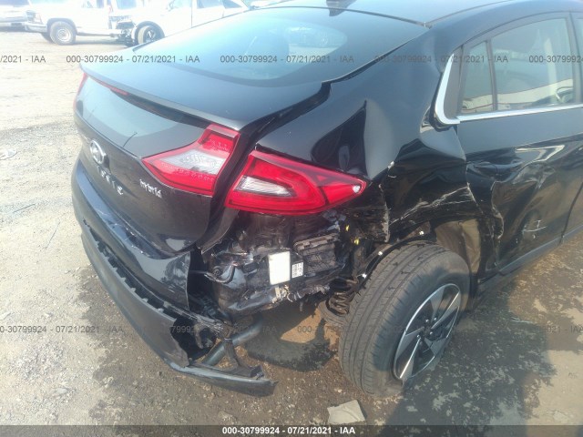 Photo 5 VIN: KMHC75LC7HU047375 - HYUNDAI IONIQ HYBRID 