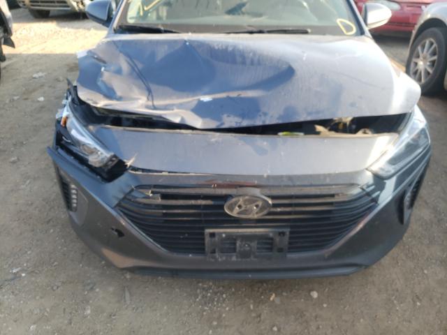 Photo 8 VIN: KMHC75LC7HU056044 - HYUNDAI IONIQ SEL 