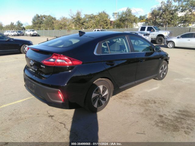 Photo 3 VIN: KMHC75LC7KU139738 - HYUNDAI IONIQ HYBRID 