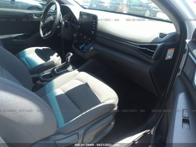 Photo 4 VIN: KMHC75LC8LU194667 - HYUNDAI IONIQ HYBRID 