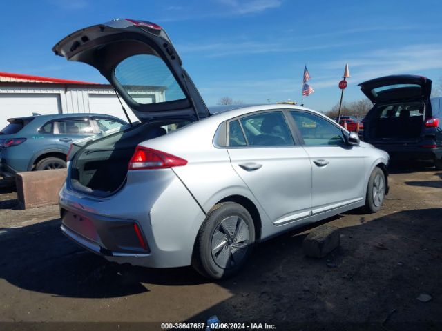 Photo 3 VIN: KMHC75LC8LU209278 - HYUNDAI IONIQ HYBRID 