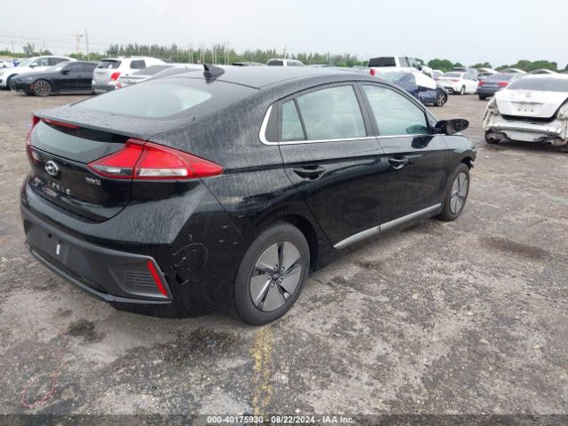 Photo 3 VIN: KMHC75LC8NU275011 - HYUNDAI IONIQ 