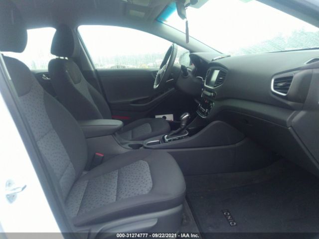 Photo 4 VIN: KMHC75LC9HU041030 - HYUNDAI IONIQ HYBRID 