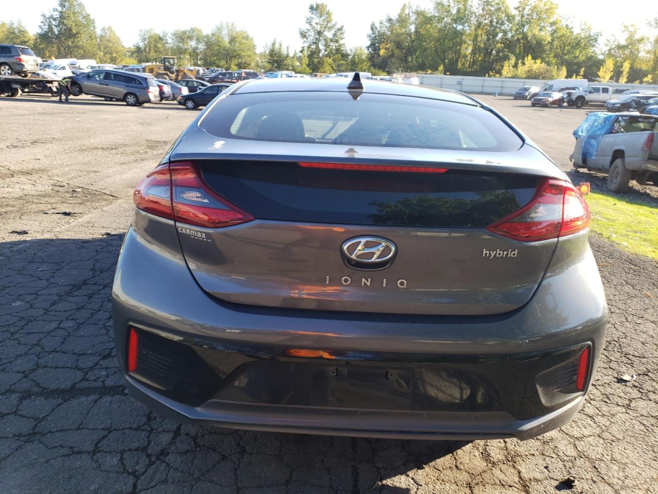 Photo 5 VIN: KMHC75LCXHU049878 - HYUNDAI IONIQ 