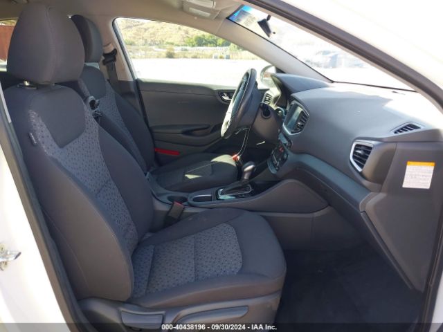 Photo 4 VIN: KMHC75LCXKU105955 - HYUNDAI IONIQ 