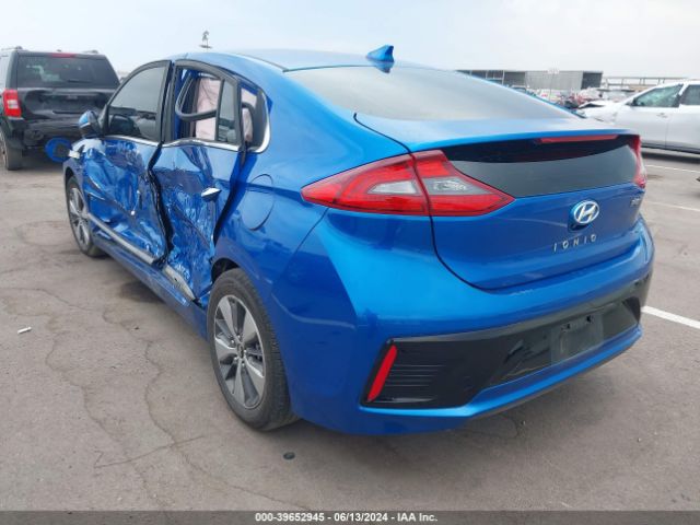 Photo 2 VIN: KMHC75LD0JU076246 - HYUNDAI IONIQ 