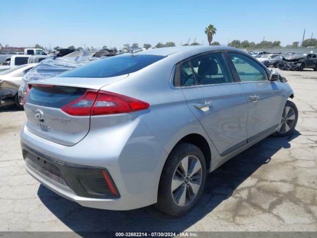 Photo 3 VIN: KMHC75LD0KU174906 - HYUNDAI IONIQ 