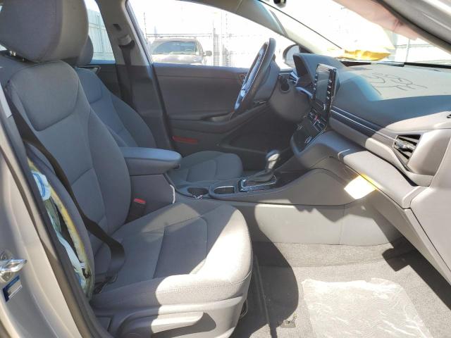 Photo 4 VIN: KMHC75LD8LU213890 - HYUNDAI IONIQ SEL 