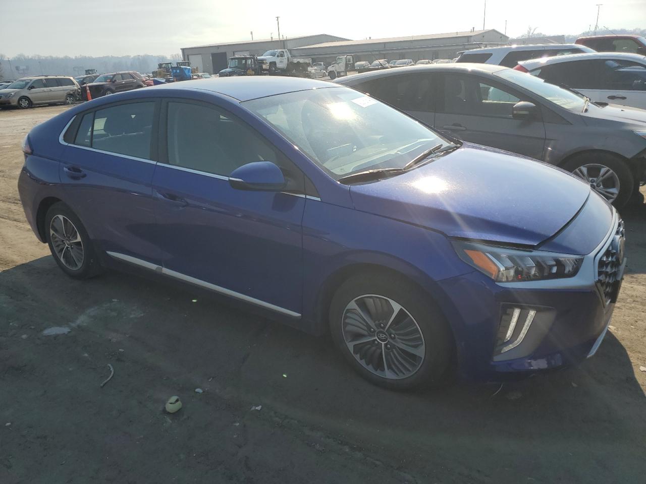 Photo 3 VIN: KMHC75LD9MU247130 - HYUNDAI IONIQ 