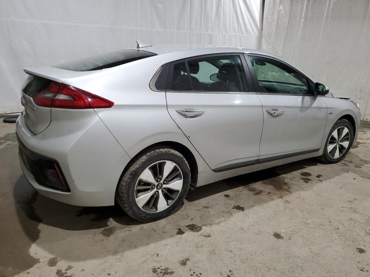 Photo 2 VIN: KMHC75LDXKU131903 - HYUNDAI IONIQ 