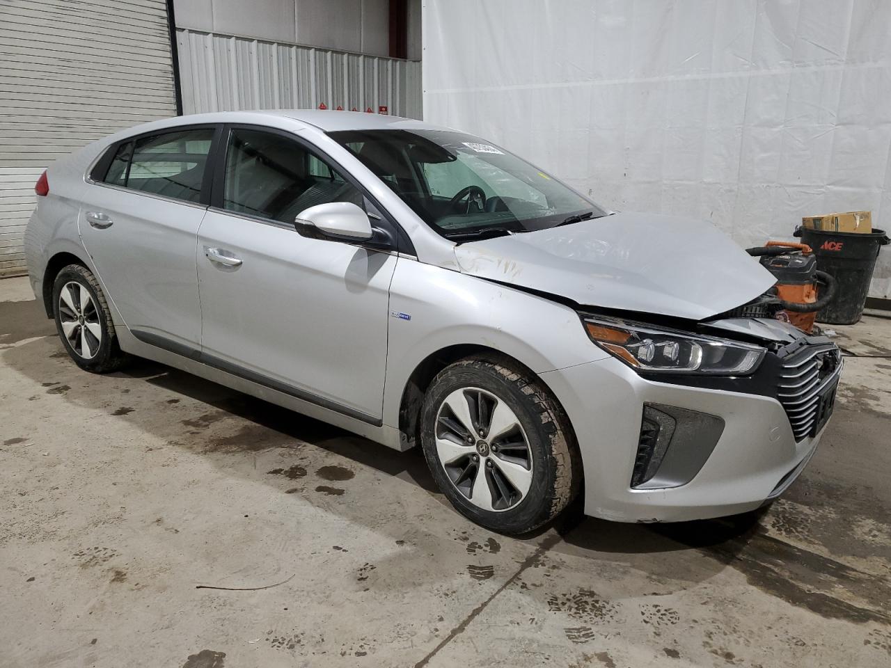 Photo 3 VIN: KMHC75LDXKU131903 - HYUNDAI IONIQ 