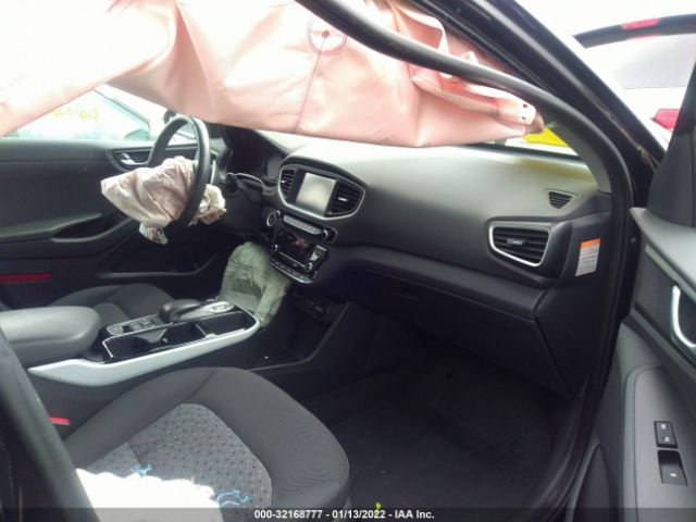 Photo 4 VIN: KMHC75LH3HU017351 - HYUNDAI IONIQ ELECTRIC 