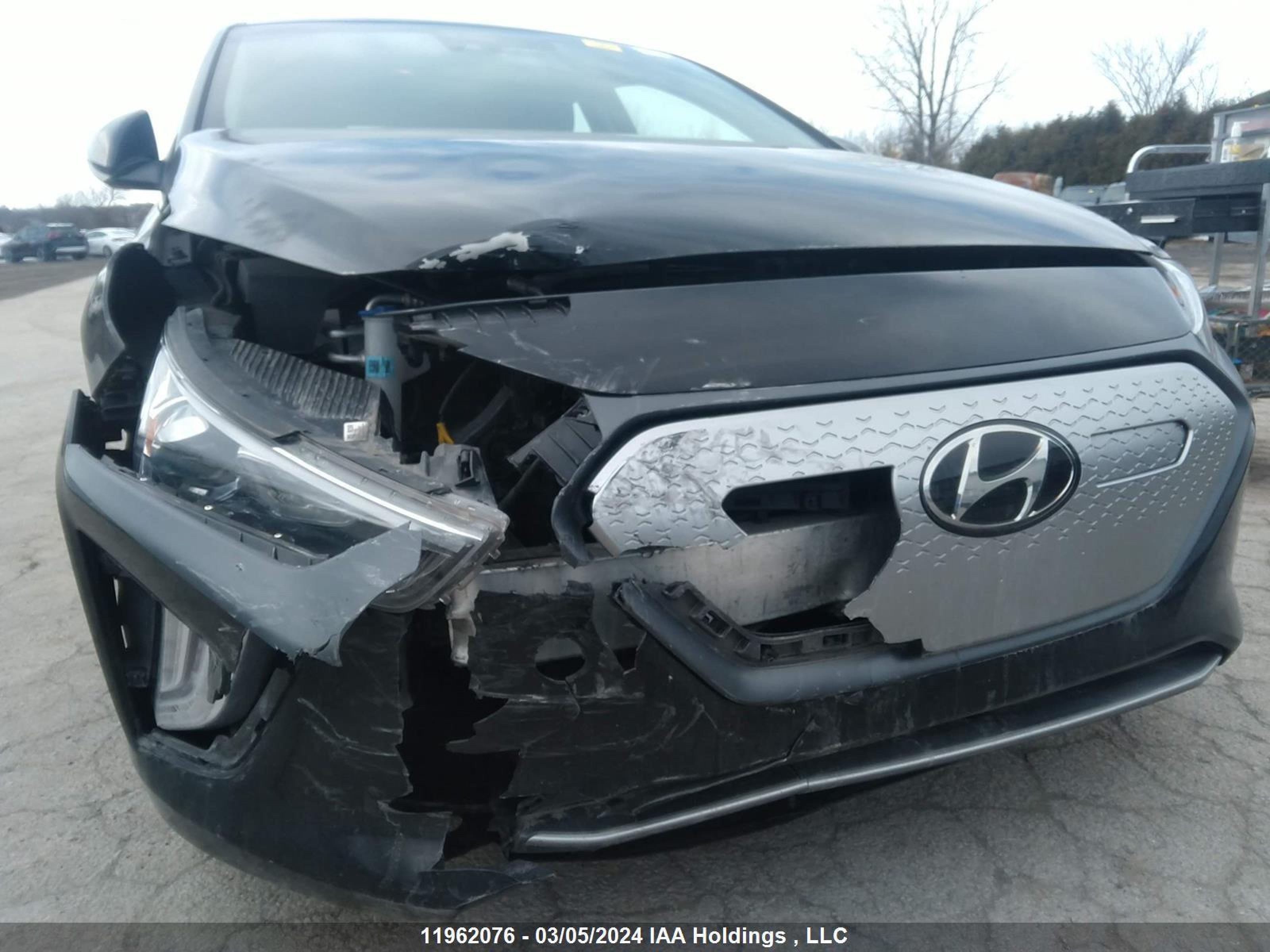 Photo 5 VIN: KMHC75LJ5LU072203 - HYUNDAI IONIQ 