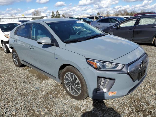 Photo 3 VIN: KMHC75LJ8LU061597 - HYUNDAI IONIQ SE 