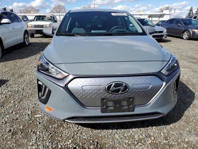 Photo 4 VIN: KMHC75LJ8LU061597 - HYUNDAI IONIQ SE 