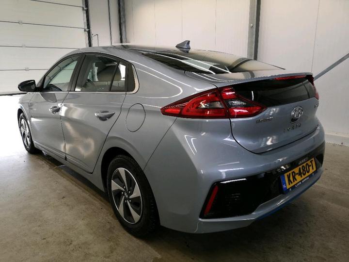 Photo 3 VIN: KMHC851CGHU008693 - HYUNDAI IONIQ 