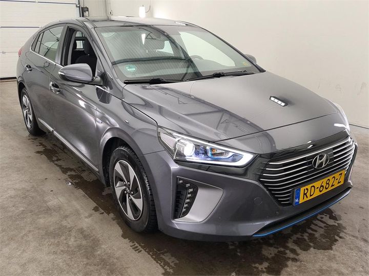 Photo 11 VIN: KMHC851CGHU017881 - HYUNDAI IONIQ 