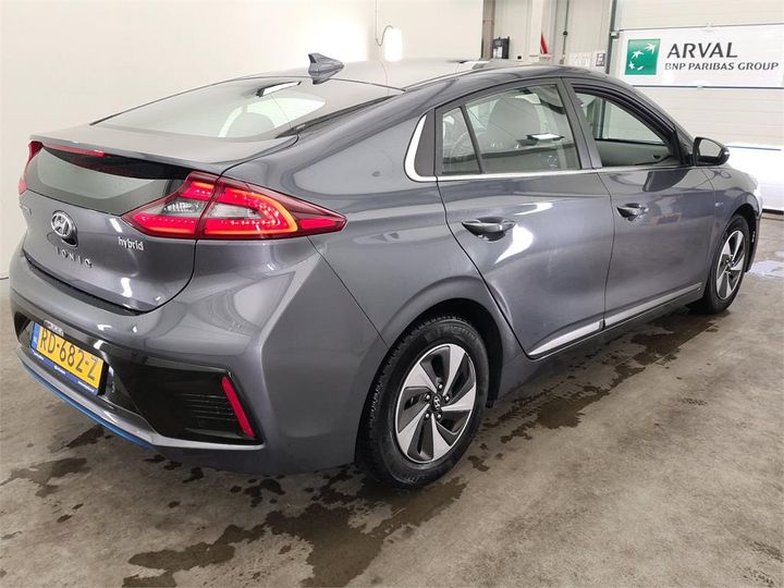 Photo 2 VIN: KMHC851CGHU017881 - HYUNDAI IONIQ 