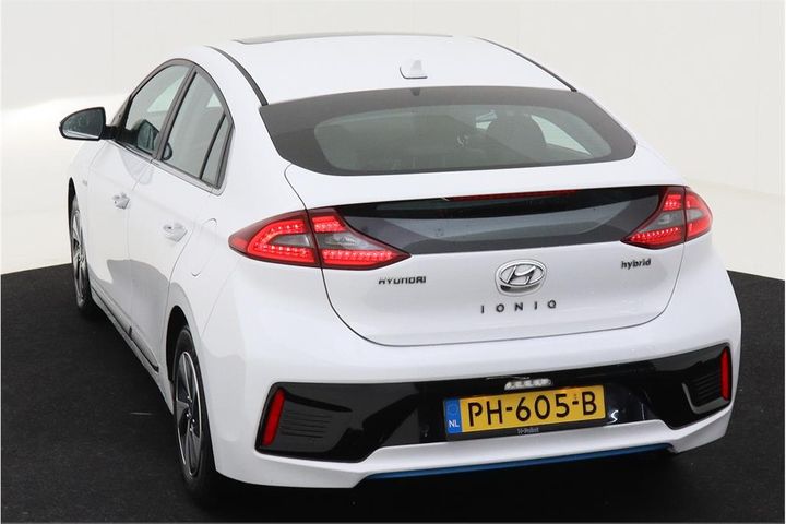 Photo 4 VIN: KMHC851CGHU024126 - HYUNDAI IONIQ 