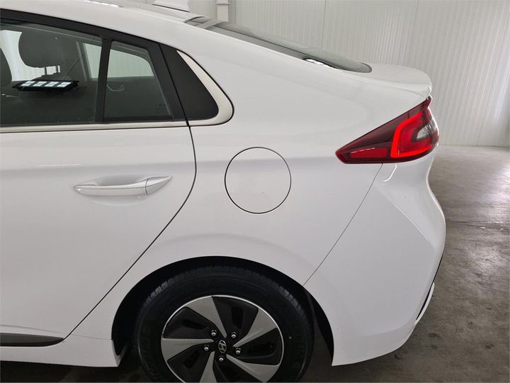 Photo 17 VIN: KMHC851CGHU024635 - HYUNDAI IONIQ 