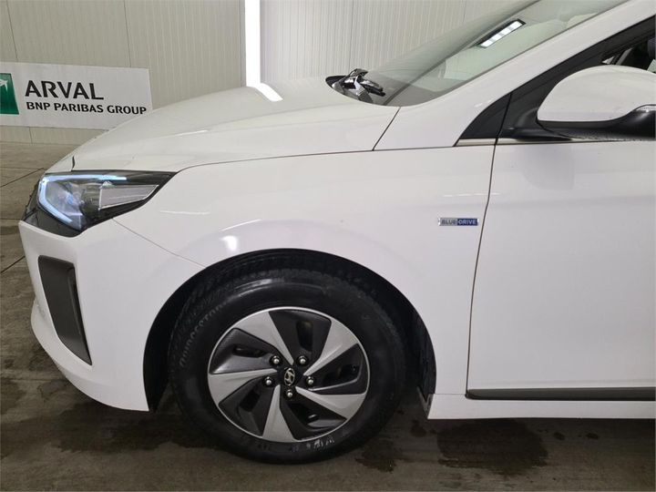 Photo 26 VIN: KMHC851CGHU024635 - HYUNDAI IONIQ 