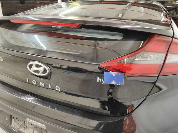 Photo 24 VIN: KMHC851CGJU103464 - HYUNDAI IONIQ '16 