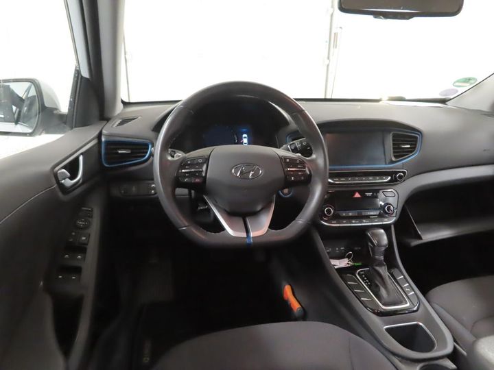 Photo 2 VIN: KMHC851CGKU113507 - HYUNDAI IONIQ 