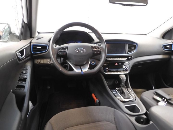 Photo 5 VIN: KMHC851CGKU148702 - HYUNDAI IONIQ 