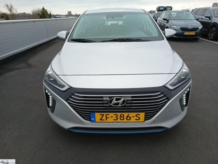 Photo 9 VIN: KMHC851CGKU153457 - HYUNDAI IONIQ 