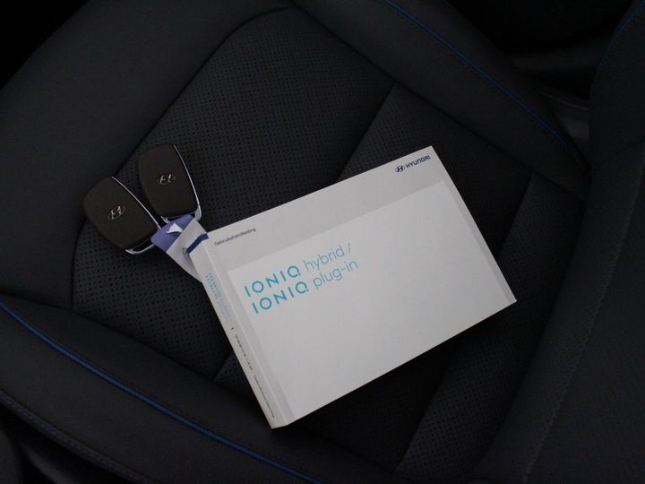 Photo 5 VIN: KMHC851CGKU153509 - HYUNDAI IONIQ 