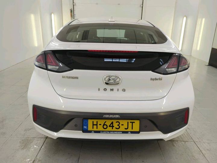 Photo 2 VIN: KMHC851CGLU206548 - HYUNDAI IONIQ 