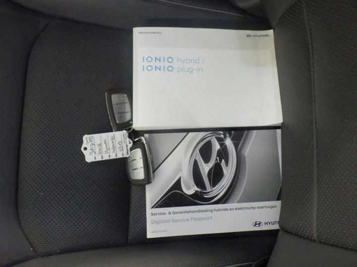 Photo 10 VIN: KMHC851CGLU212613 - HYUNDAI IONIQ 