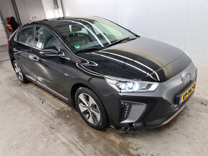 Photo 2 VIN: KMHC851HFHU001558 - HYUNDAI IONIQ 