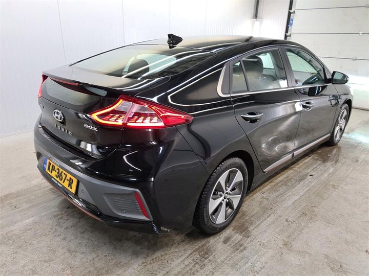 Photo 4 VIN: KMHC851HFHU001558 - HYUNDAI IONIQ 