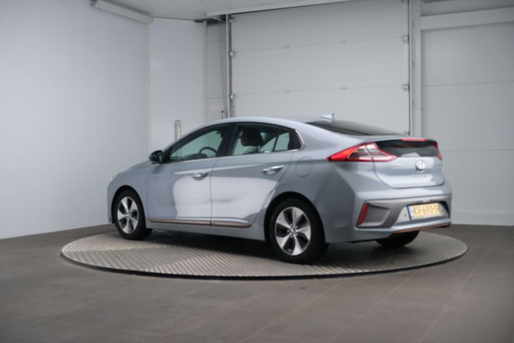 Photo 3 VIN: KMHC851HFHU002468 - HYUNDAI IONIQ 