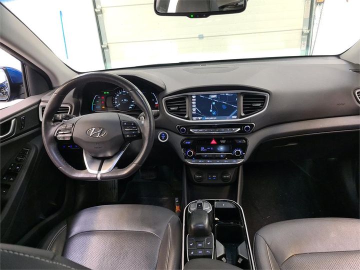 Photo 6 VIN: KMHC851HFHU008151 - HYUNDAI IONIQ 