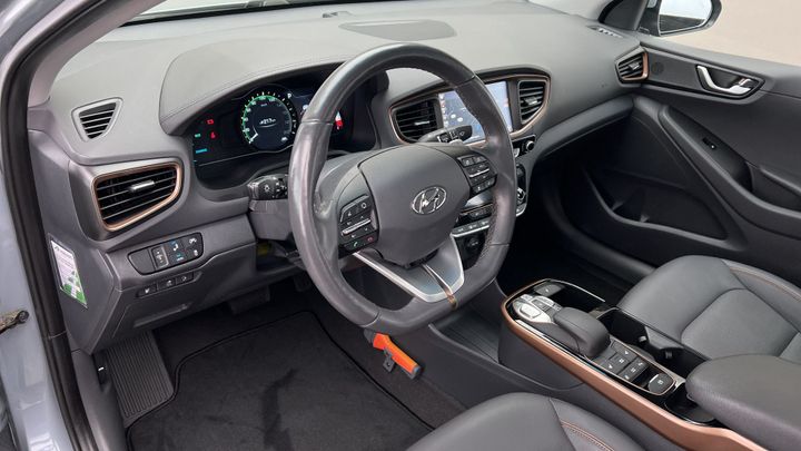 Photo 9 VIN: KMHC851HFHU009729 - HYUNDAI IONIQ 