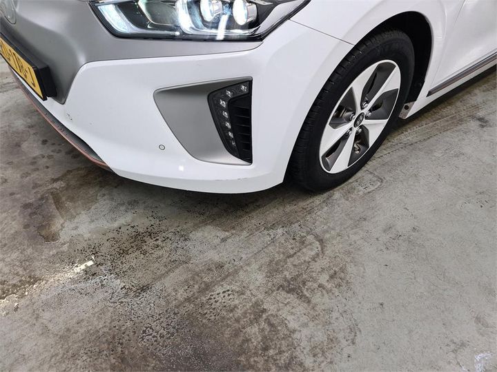 Photo 26 VIN: KMHC851HFHU014929 - HYUNDAI IONIQ 