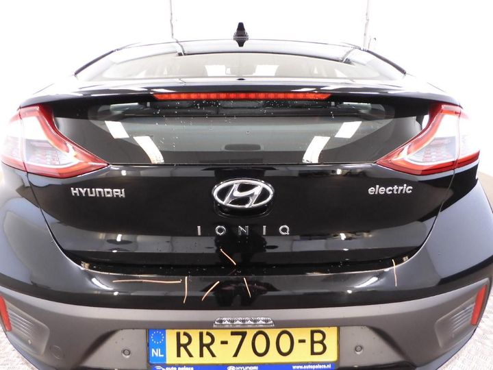 Photo 33 VIN: KMHC851HFHU018508 - HYUNDAI IONIQ 